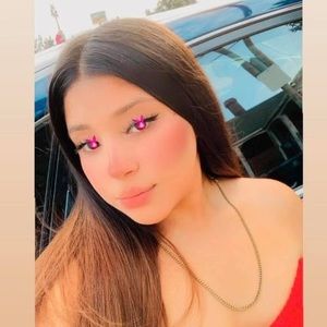 Meet your Posher, Fernanda